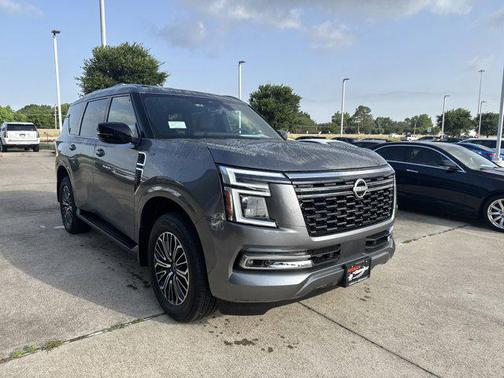 2025 Nissan Armada Platinum 2WD
