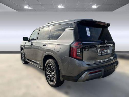 2025 Nissan Armada Platinum 2WD