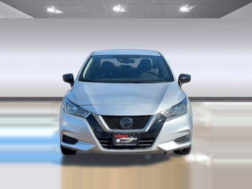 2020 Nissan Versa 1.6 S