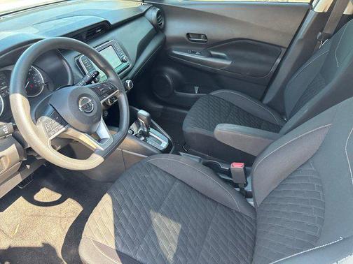2021 Nissan Kicks S