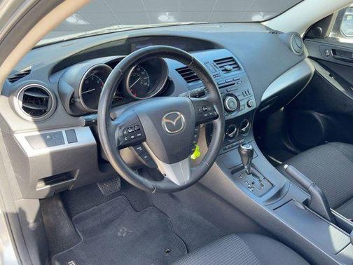 2012 Mazda Mazda3 i Touring