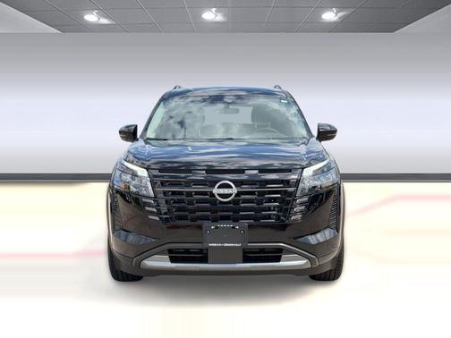 Super Black 2026 Nissan Pathfinder SL
