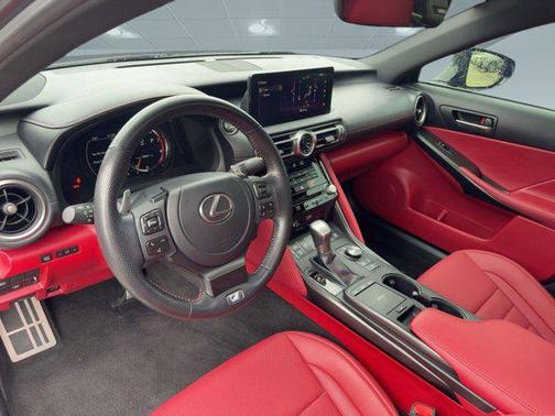 2022 Lexus IS 350 Base