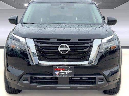 2025 Nissan Pathfinder S FWD