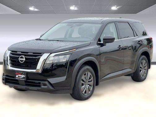 2025 Nissan Pathfinder S FWD