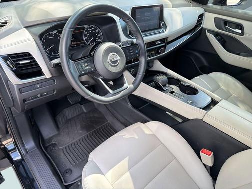 Super Black 2023 Nissan Rogue SL