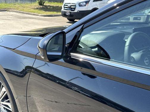 2025 Nissan Altima SL FWD