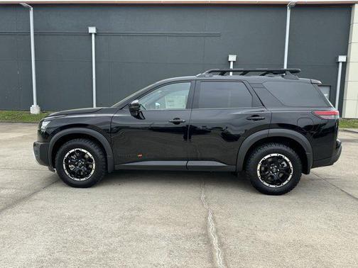 2025 Nissan Pathfinder Rock Creek 4WD