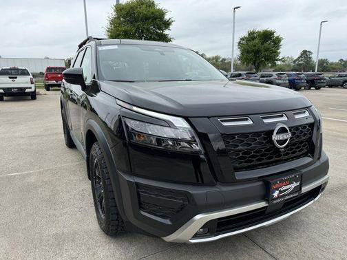 2025 Nissan Pathfinder Rock Creek 4WD