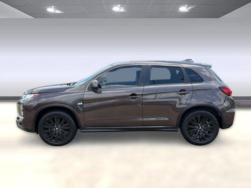Brown 2020 Mitsubishi Outlander Sport 2.0 ES
