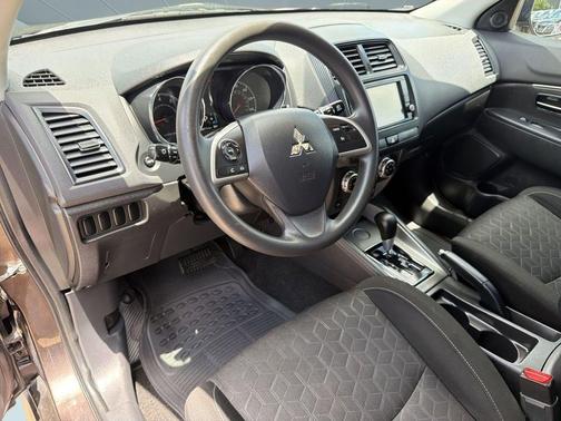 Brown 2020 Mitsubishi Outlander Sport 2.0 ES