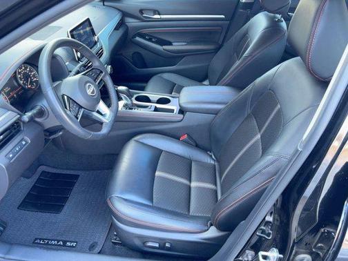 2023 Nissan Altima SR FWD