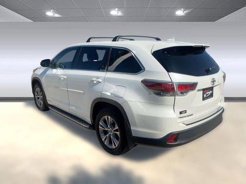 2016 Toyota Highlander LE Plus