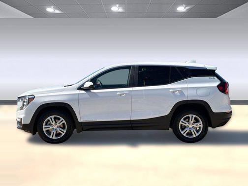 Summit White 2024 GMC Terrain SLE
