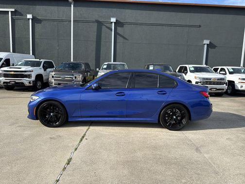 2020 BMW 330 330i