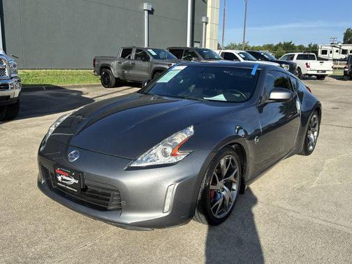 2017 Nissan 370Z Base