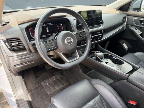 Boulder Gray Pearl 2023 Nissan Rogue Platinum