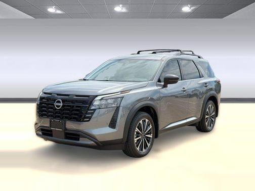 Gun Metallic 2026 Nissan Pathfinder Platinum