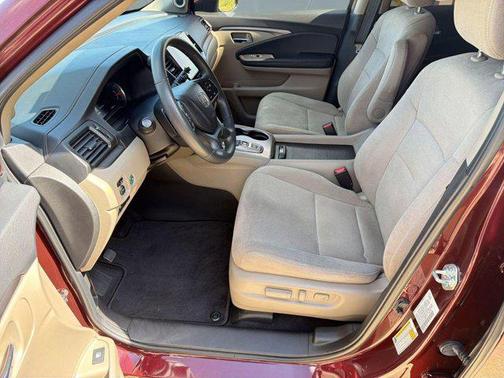 Red 2021 Honda Pilot 2WD EX