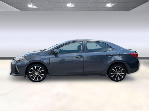 Gray 2017 Toyota Corolla SE