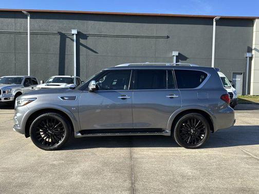 2018 INFINITI QX80 Base
