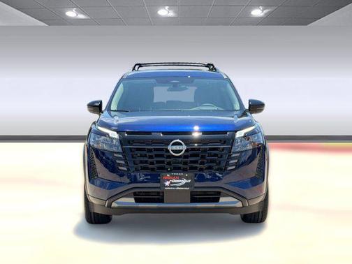 Deep Ocean Blue Pearl 2026 Nissan Pathfinder Platinum