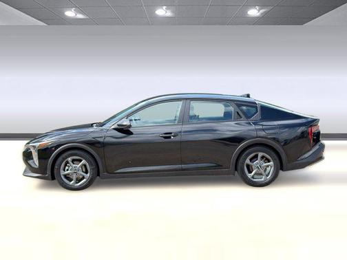 Aurora Black Pearl 2025 Kia K4 LXS