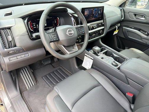 Gun Metallic 2026 Nissan Pathfinder SL