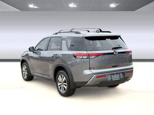 Gun Metallic 2026 Nissan Pathfinder SL