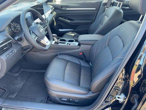 2025 Nissan Altima SR AWD