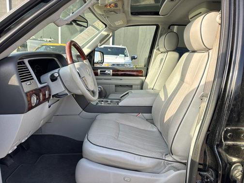 2006 Lincoln Navigator Luxury