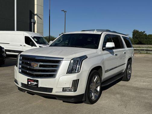 2018 Cadillac Escalade ESV Luxury