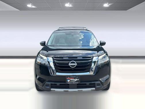 Super Black 2023 Nissan Pathfinder SL FWD