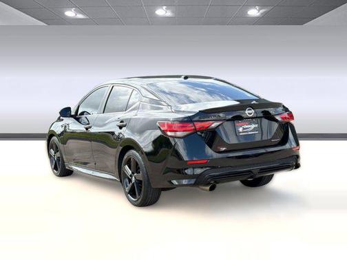 Super Black 2023 Nissan Sentra SR