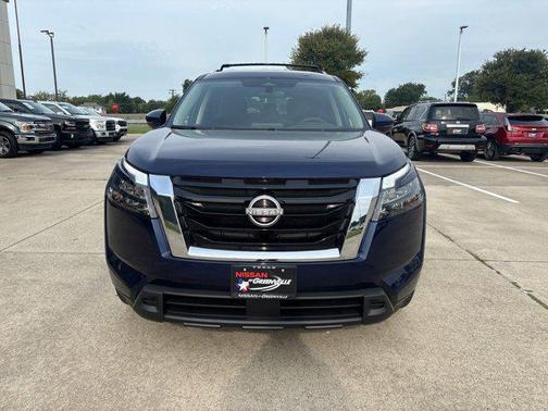 2025 Nissan Pathfinder SV FWD