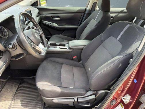 Rosewood Metallic 2023 Nissan Sentra SV