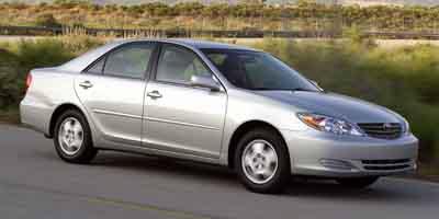 White 2004 Toyota Camry LE