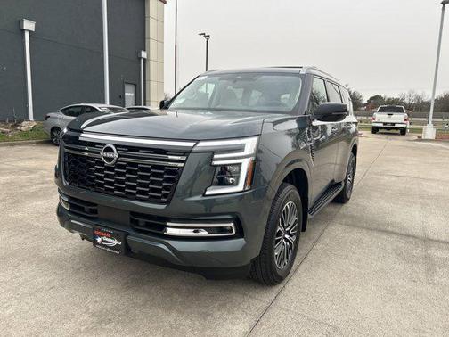 2025 Nissan Armada Platinum 2WD