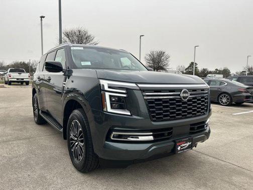 2025 Nissan Armada Platinum 2WD