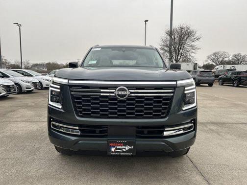 2025 Nissan Armada Platinum 2WD