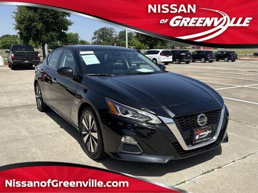 2022 Nissan Altima 2.5 SV
