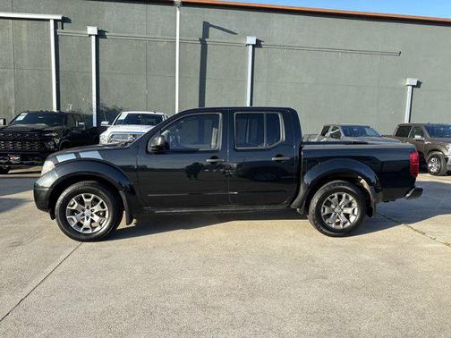 2020 Nissan Frontier SV