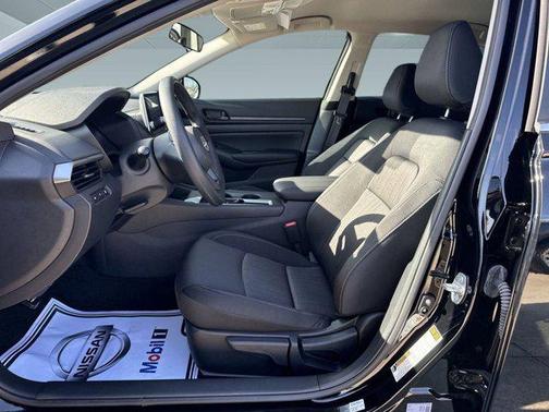 2025 Nissan Altima S FWD
