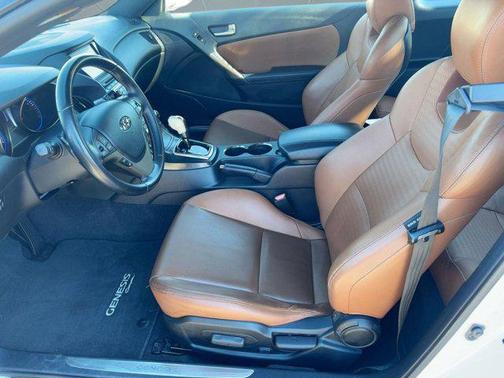 2013 Hyundai Genesis Coupe 3.8 Grand Touring
