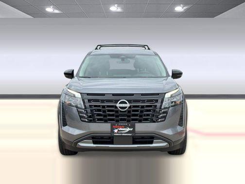 Gun Metallic 2026 Nissan Pathfinder Platinum