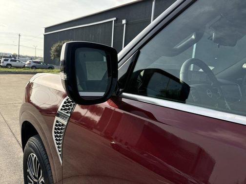 2025 Nissan Armada Platinum 2WD