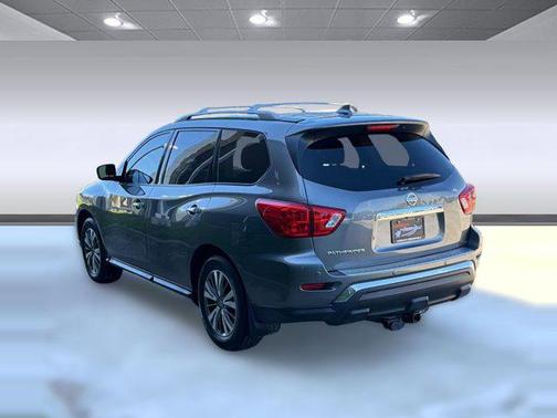 2020 Nissan Pathfinder S 2WD