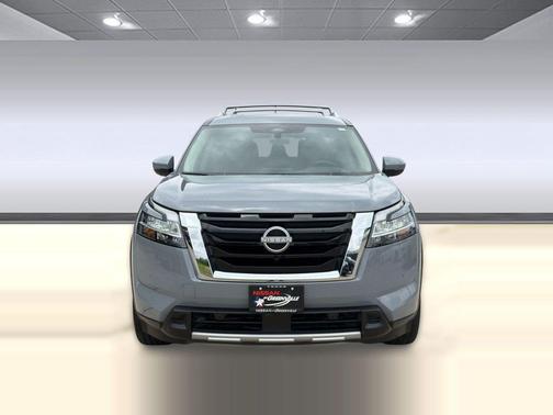 Boulder Gray Pearl 2023 Nissan Pathfinder Platinum FWD
