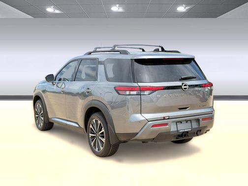 Gun Metallic 2026 Nissan Pathfinder Platinum