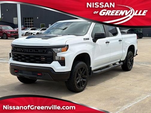 Summit White 2024 Chevrolet Silverado 1500 Custom Trail Boss